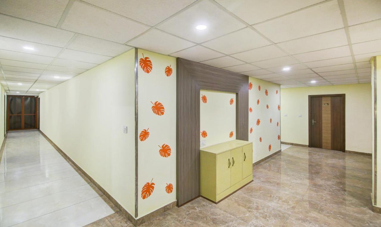 Itsy Hotels Oasis Inn ジャランダール エクステリア 写真